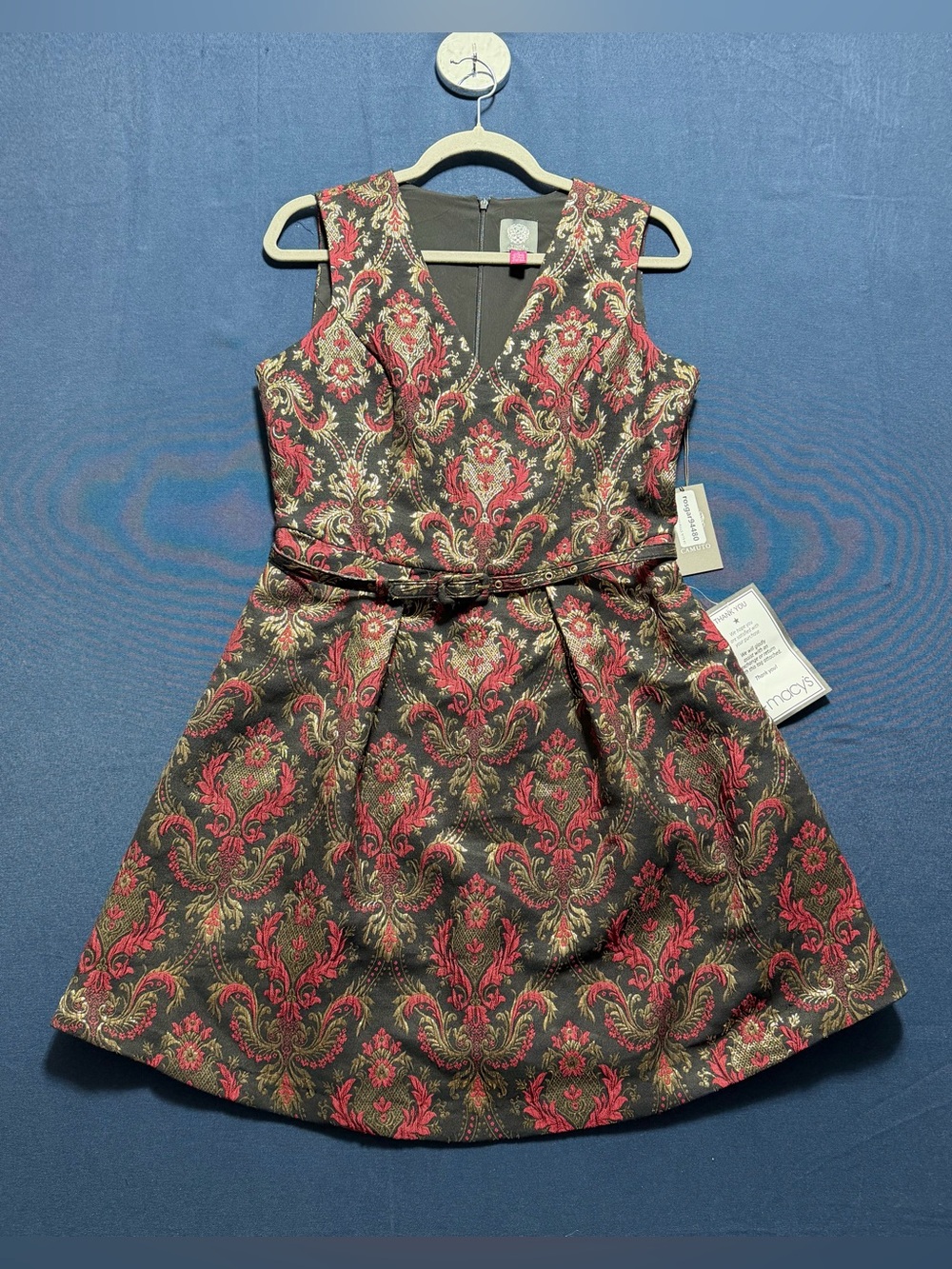 Brocade Size 6 NWT Vince Camuto Dress